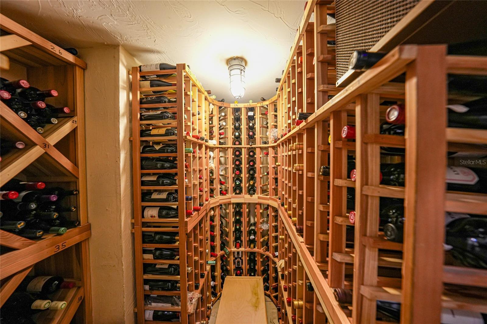 Image 16 of 56 For 1245 Whippoorwill Court