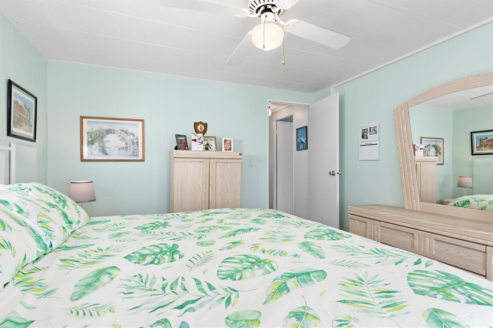 Image 14 of 43 For 511 Crampton Lane