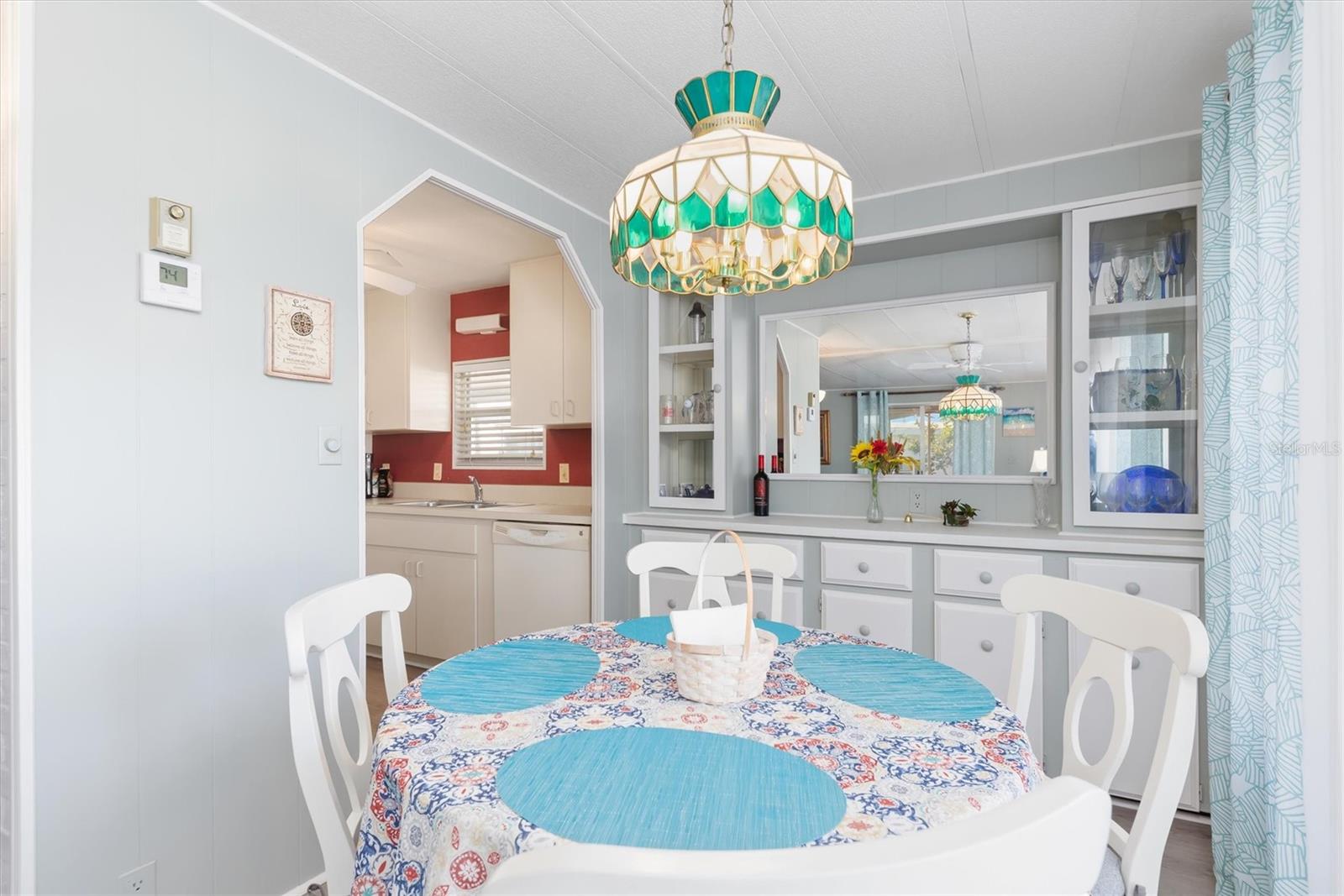 Image 22 of 43 For 511 Crampton Lane