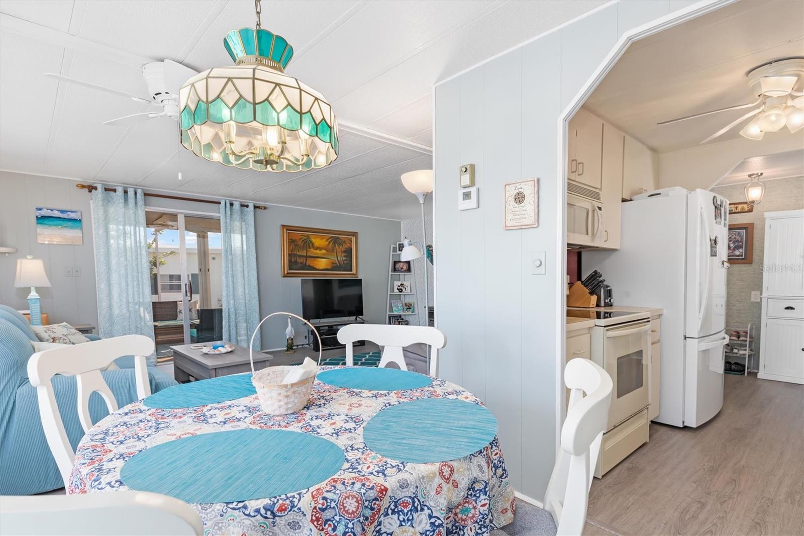 Image 23 of 43 For 511 Crampton Lane