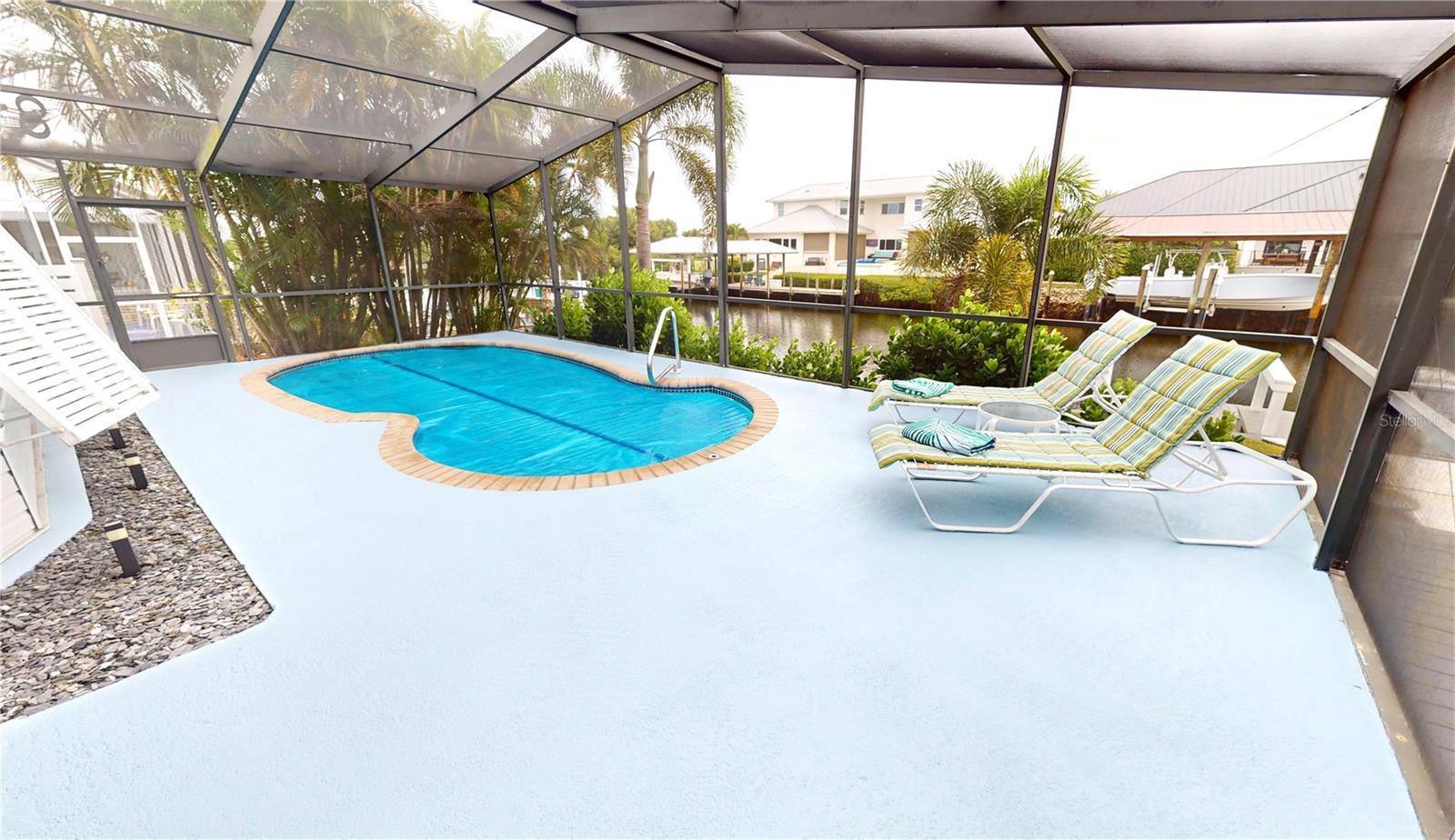 Image 26 of 45 For 5464 River Bay Drive