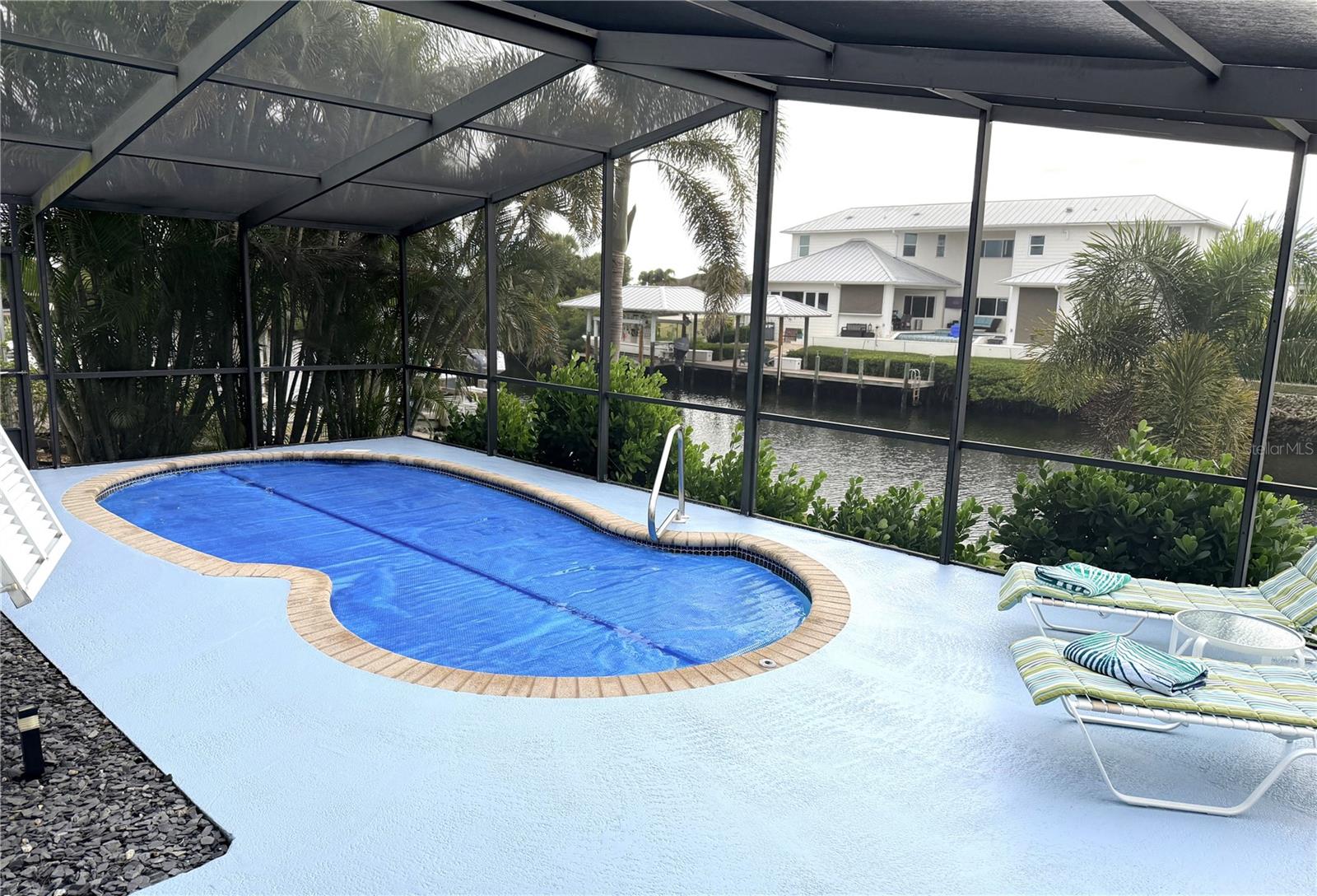 Image 27 of 45 For 5464 River Bay Drive