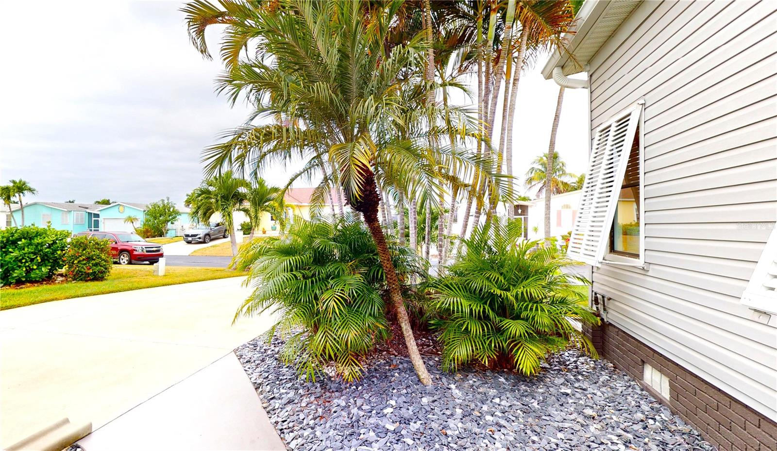 Image 3 of 45 For 5464 River Bay Drive