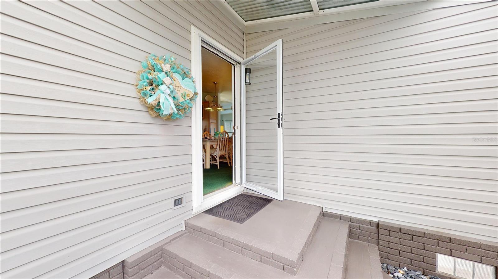 Image 4 of 45 For 5464 River Bay Drive