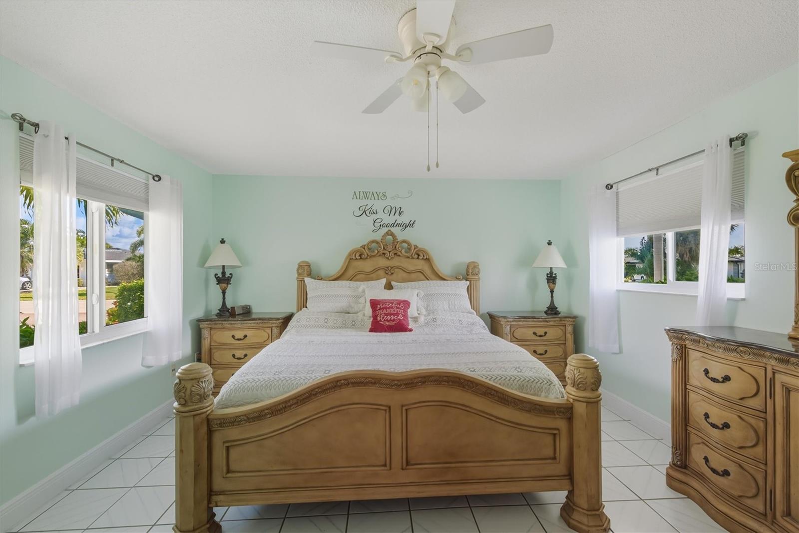 Image 13 of 83 For 941 Don Juan Court