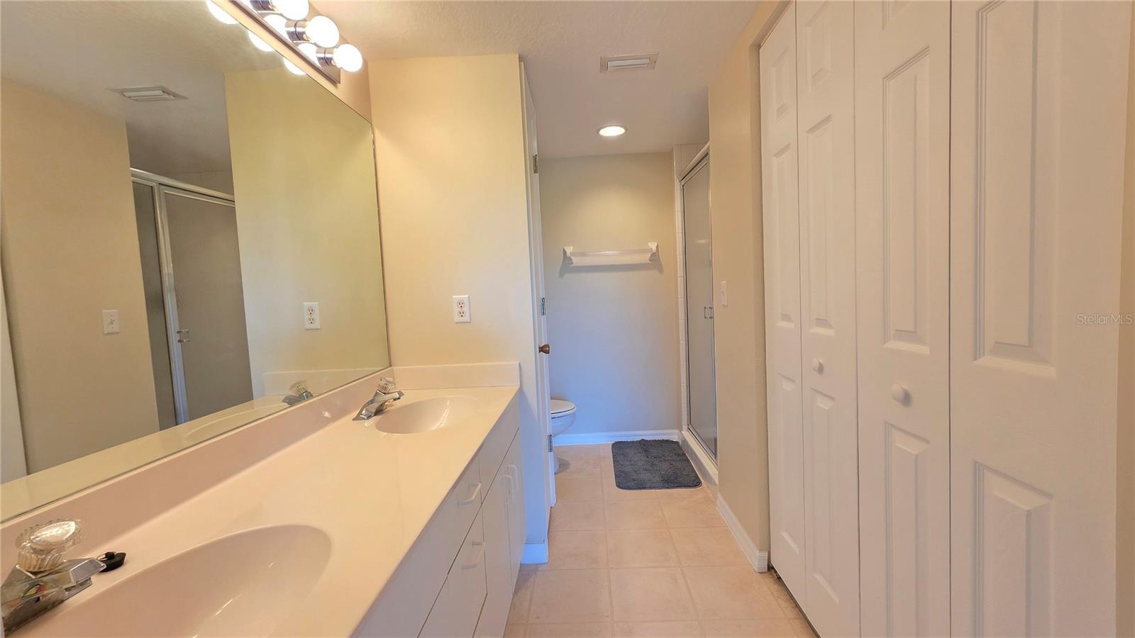 Image 18 of 42 For 175 Kings Highway 1522