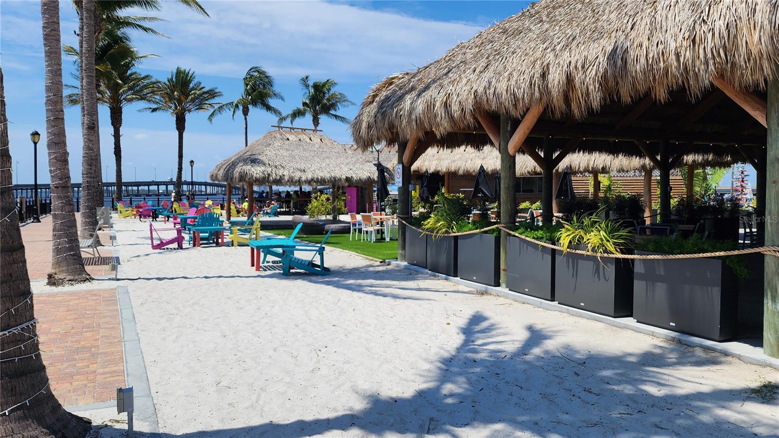 Image 41 of 42 For 175 Kings Highway 1522