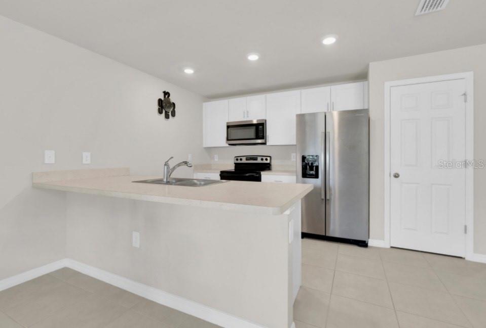 Image 10 of 31 For 1199 Ample Avenue