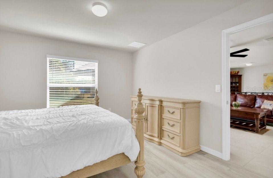 Image 8 of 31 For 1199 Ample Avenue