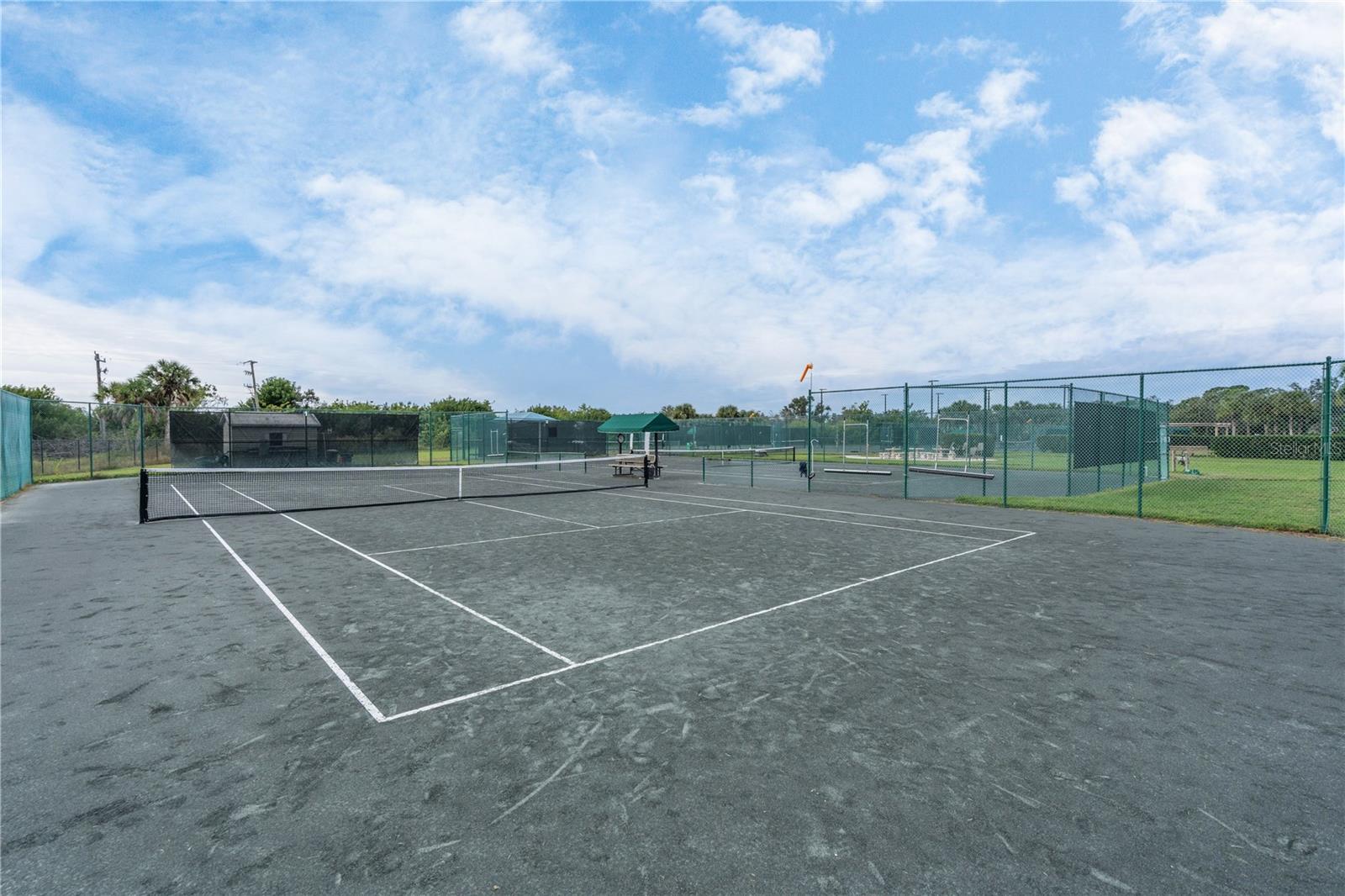 Image 36 of 44 For 4746 Club Drive 202