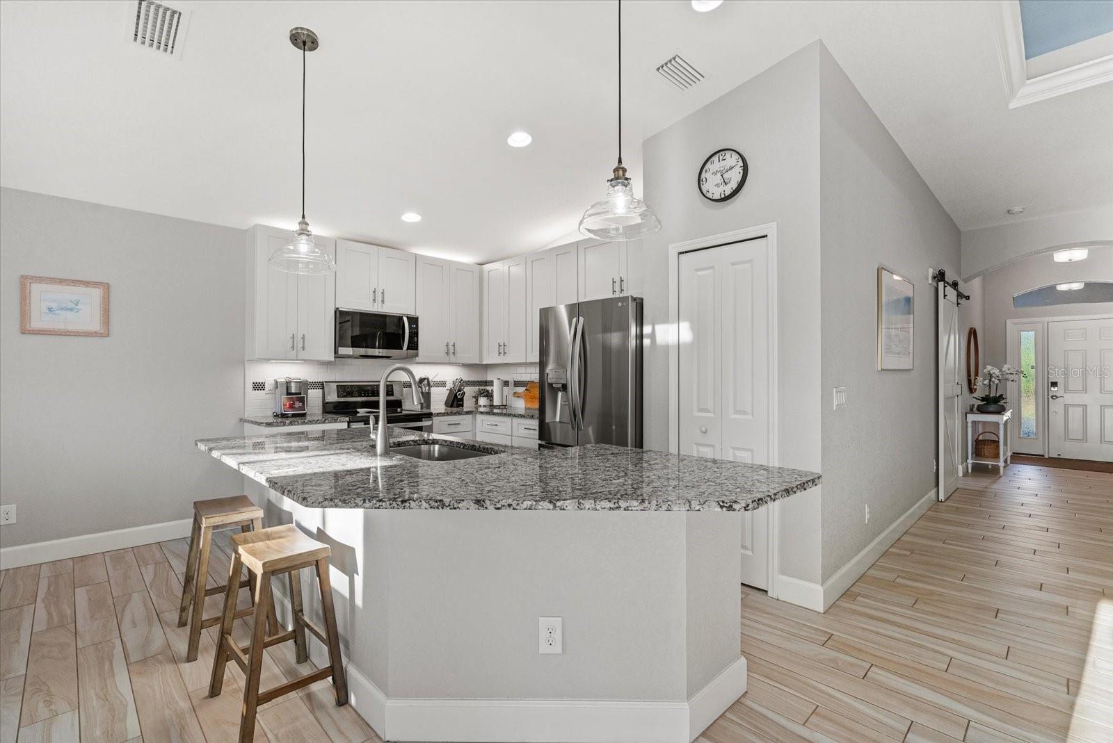 Image 10 of 41 For 215 Antis Drive