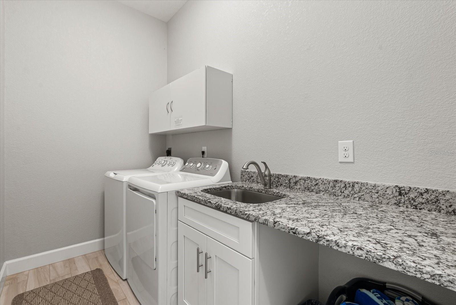 Image 26 of 41 For 215 Antis Drive