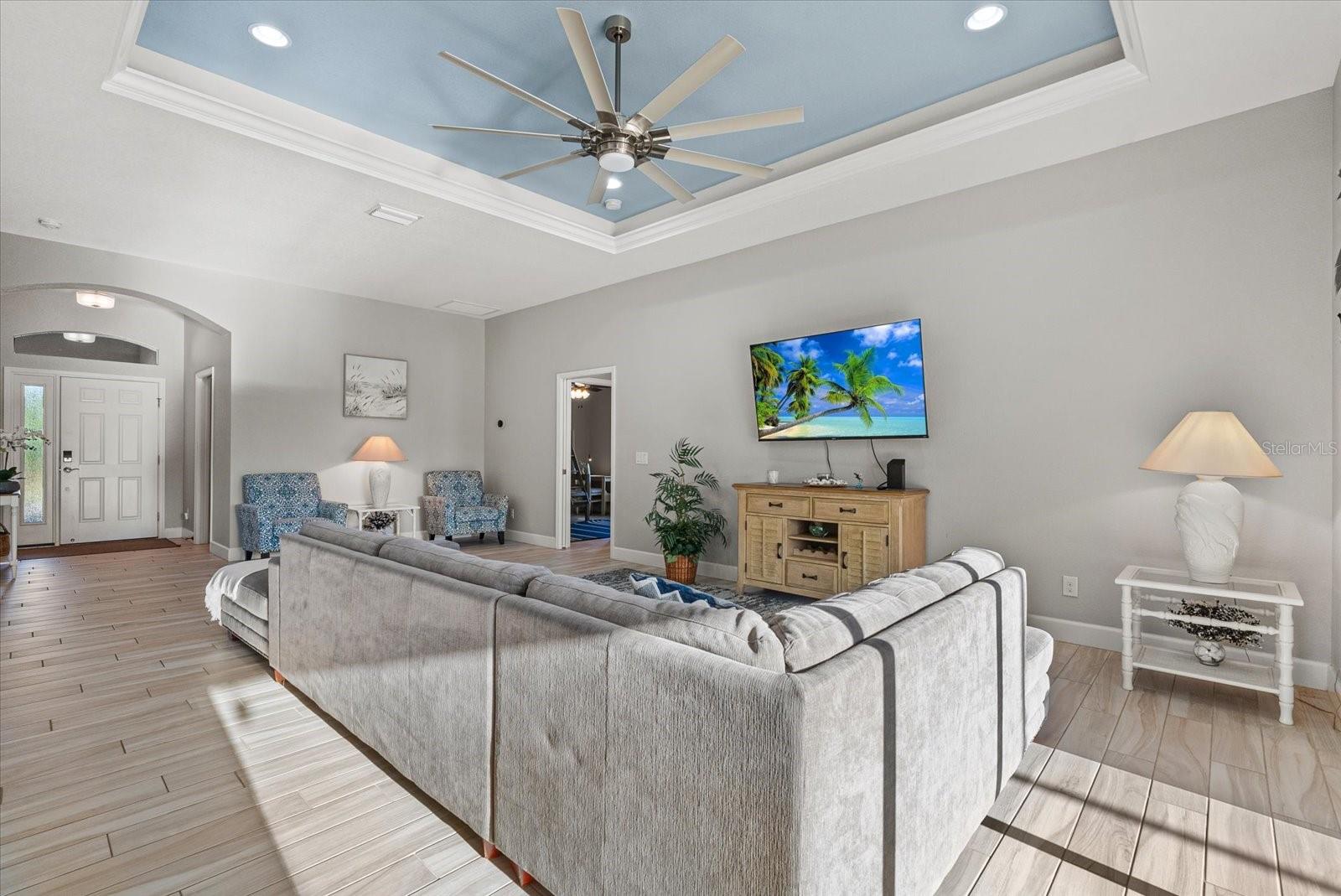 Image 8 of 41 For 215 Antis Drive