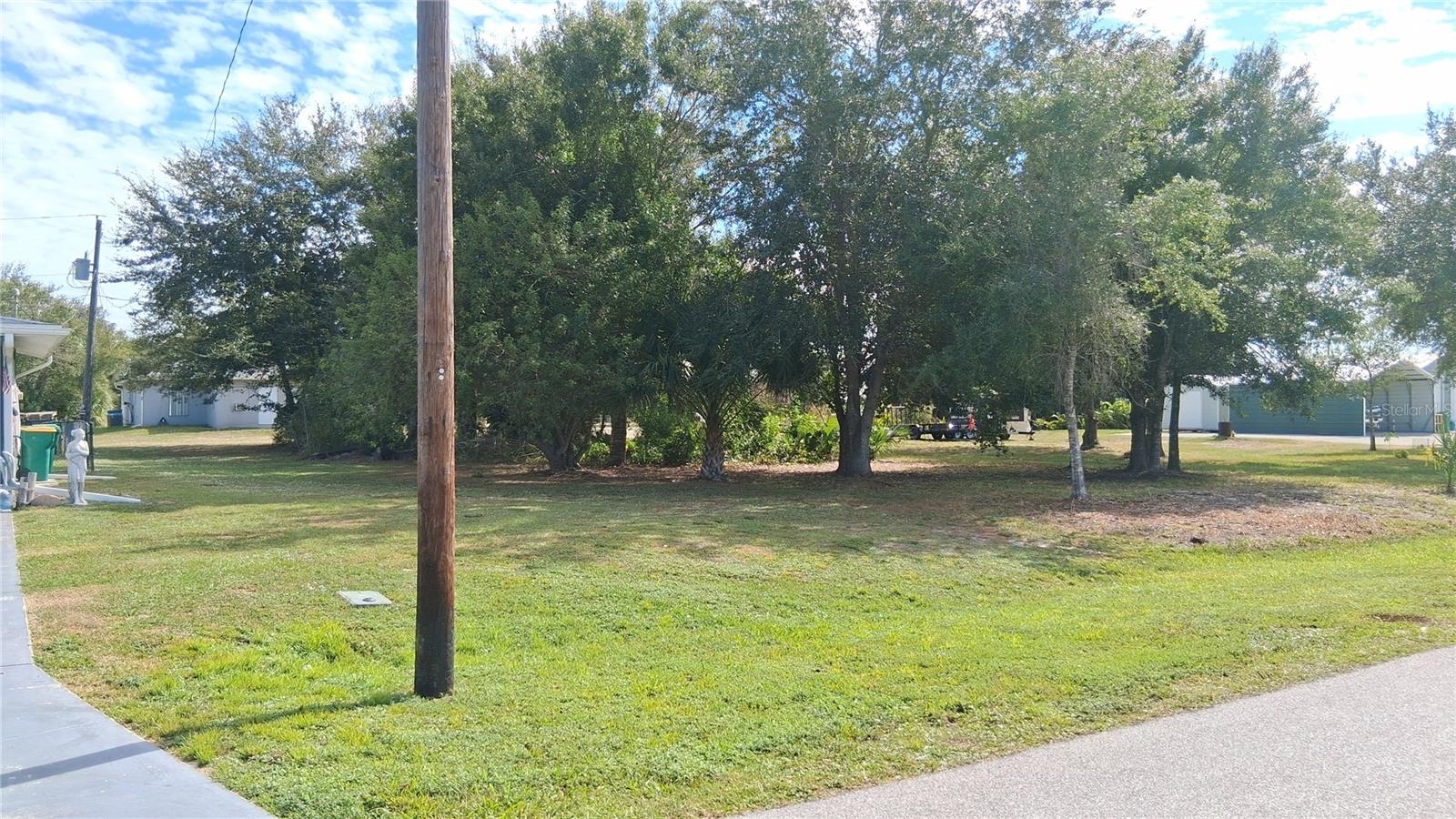 Image 8 of 18 For 2454 Dorsey Street