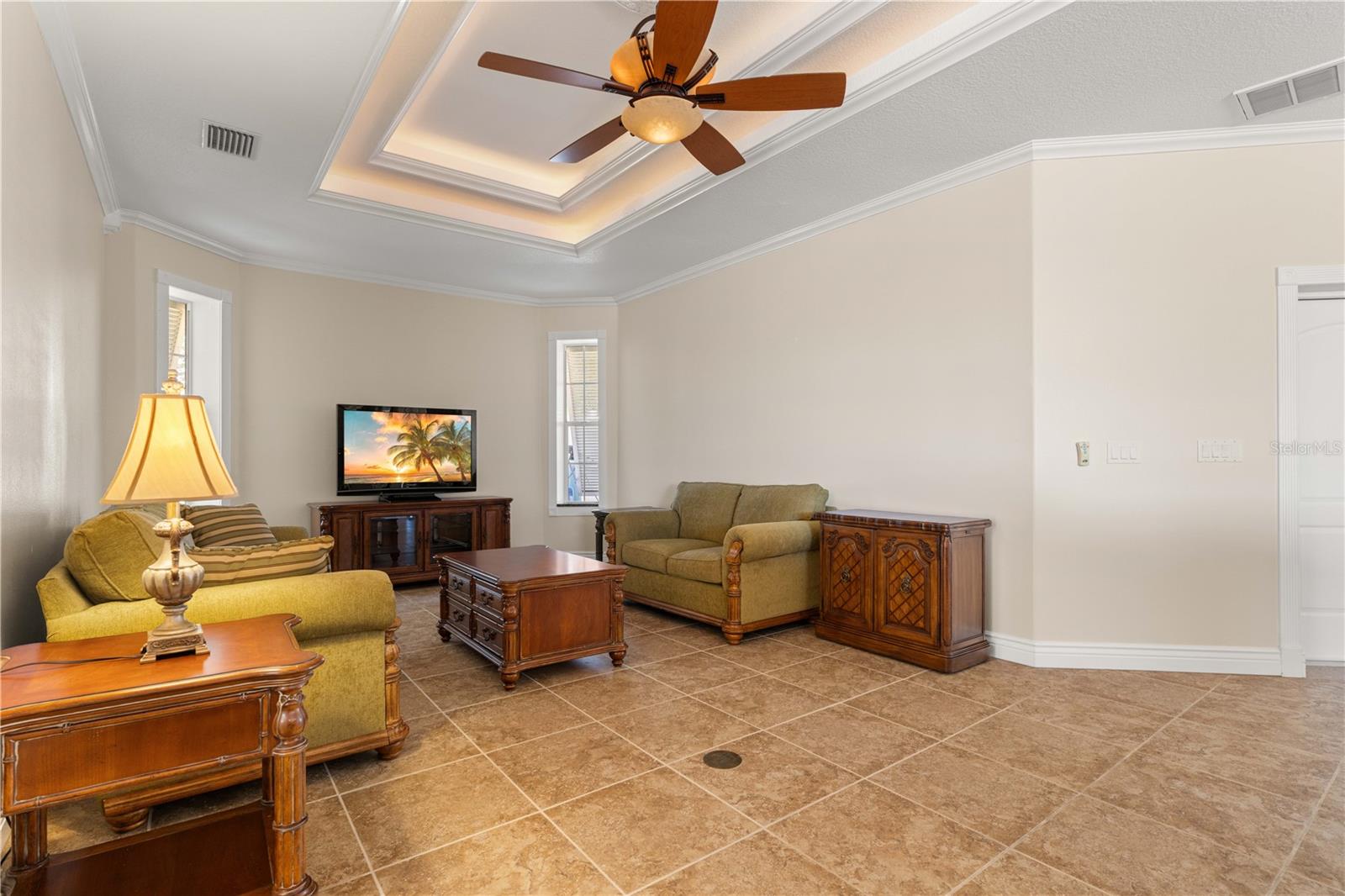 Image 35 of 70 For 8289 Aviary Road