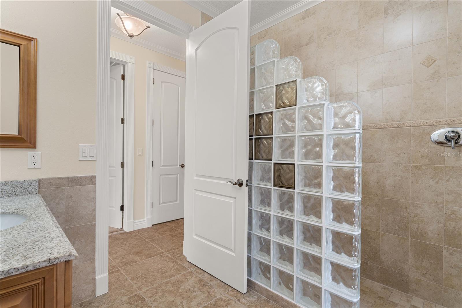 Image 49 of 70 For 8289 Aviary Road