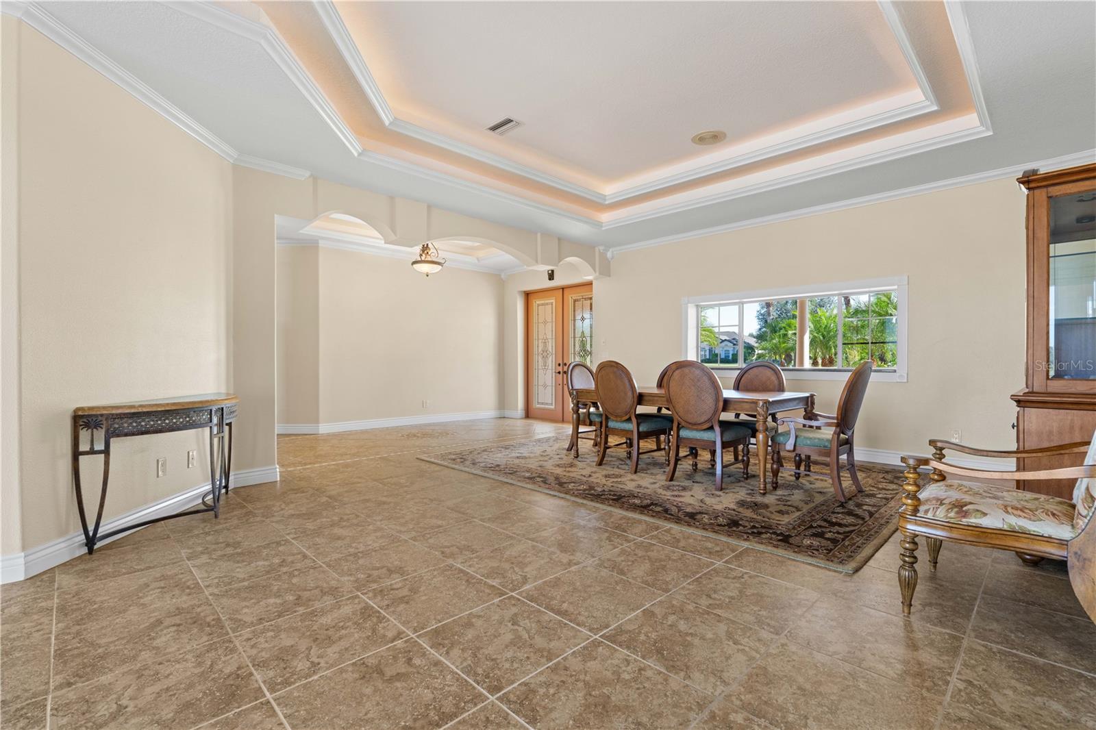 Image 7 of 70 For 8289 Aviary Road