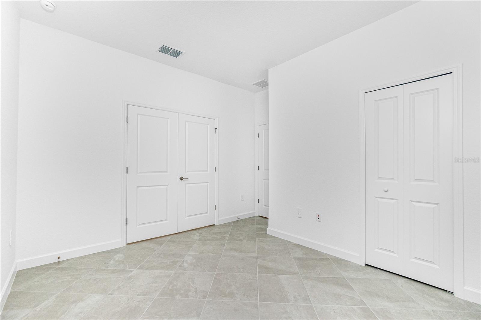 Image 20 of 32 For 8662 Saint Kitts Circle