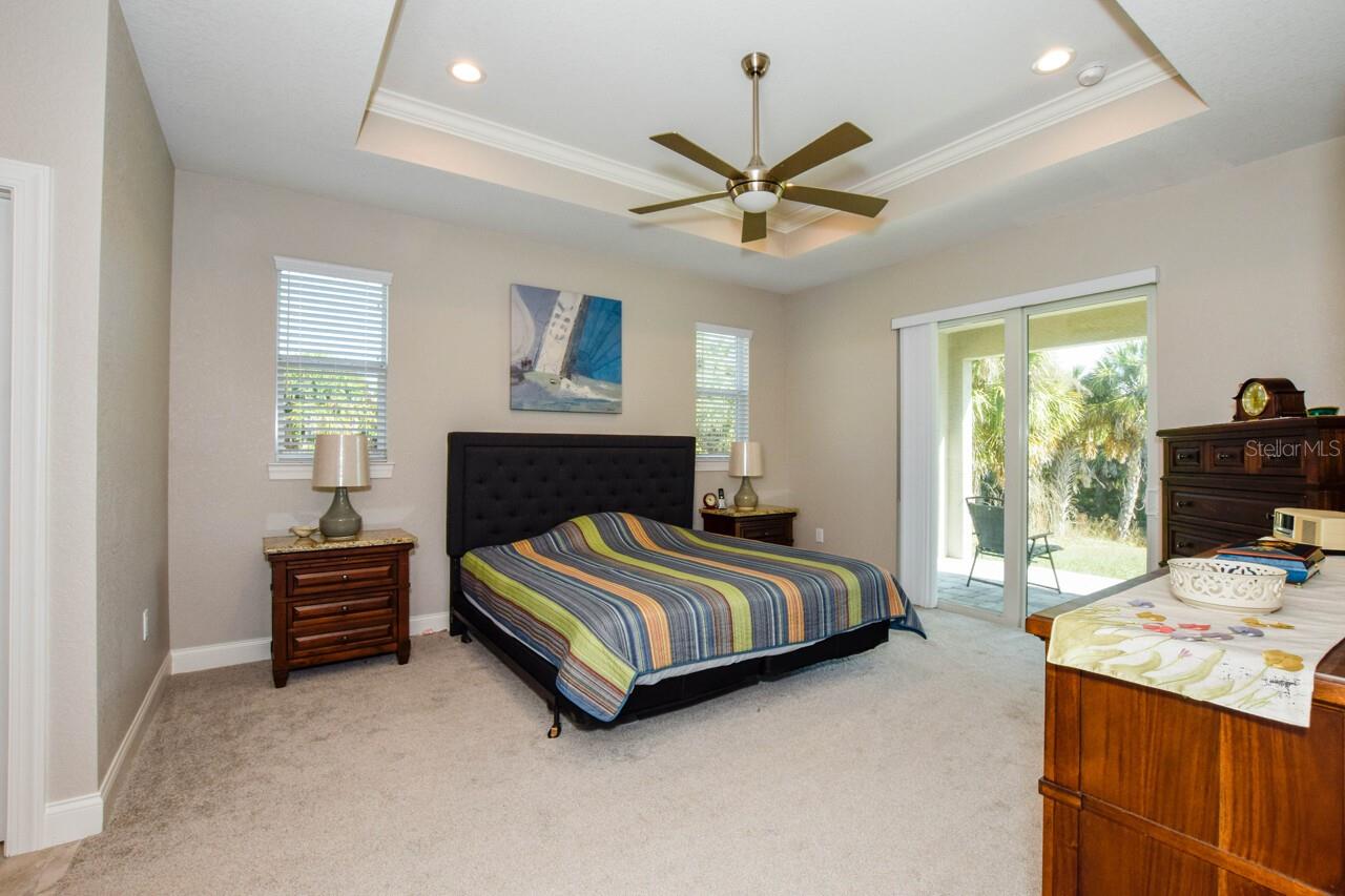 Image 16 of 31 For 1182 Yorkshire Street