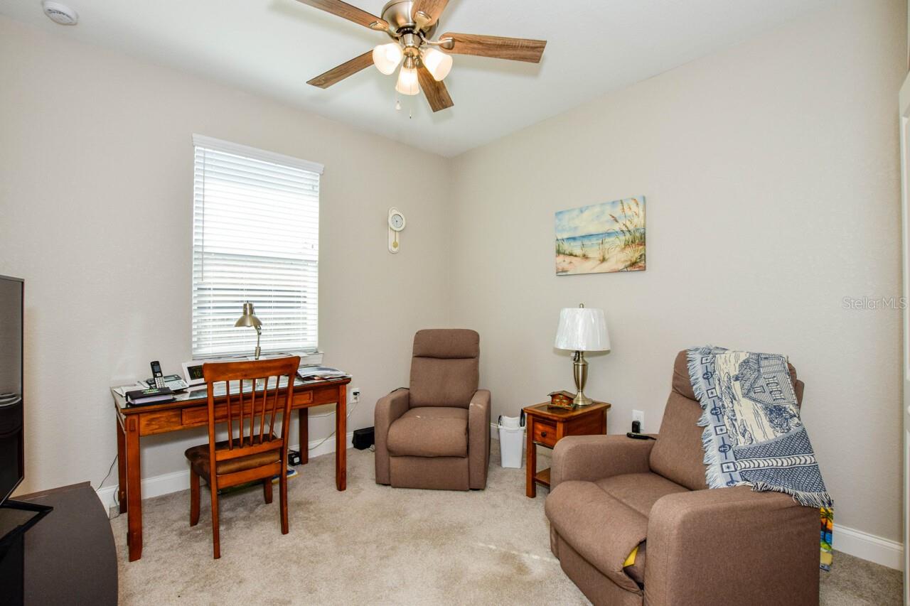 Image 25 of 31 For 1182 Yorkshire Street