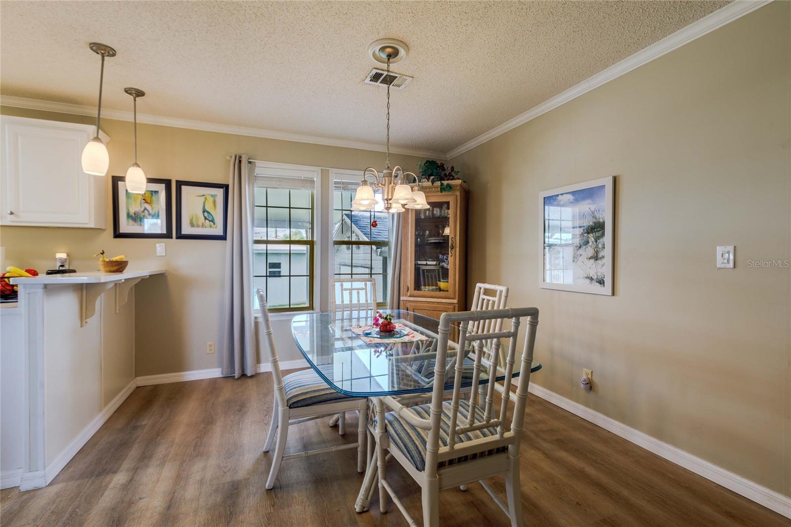 Image 11 of 86 For 2100 Kings Highway 376