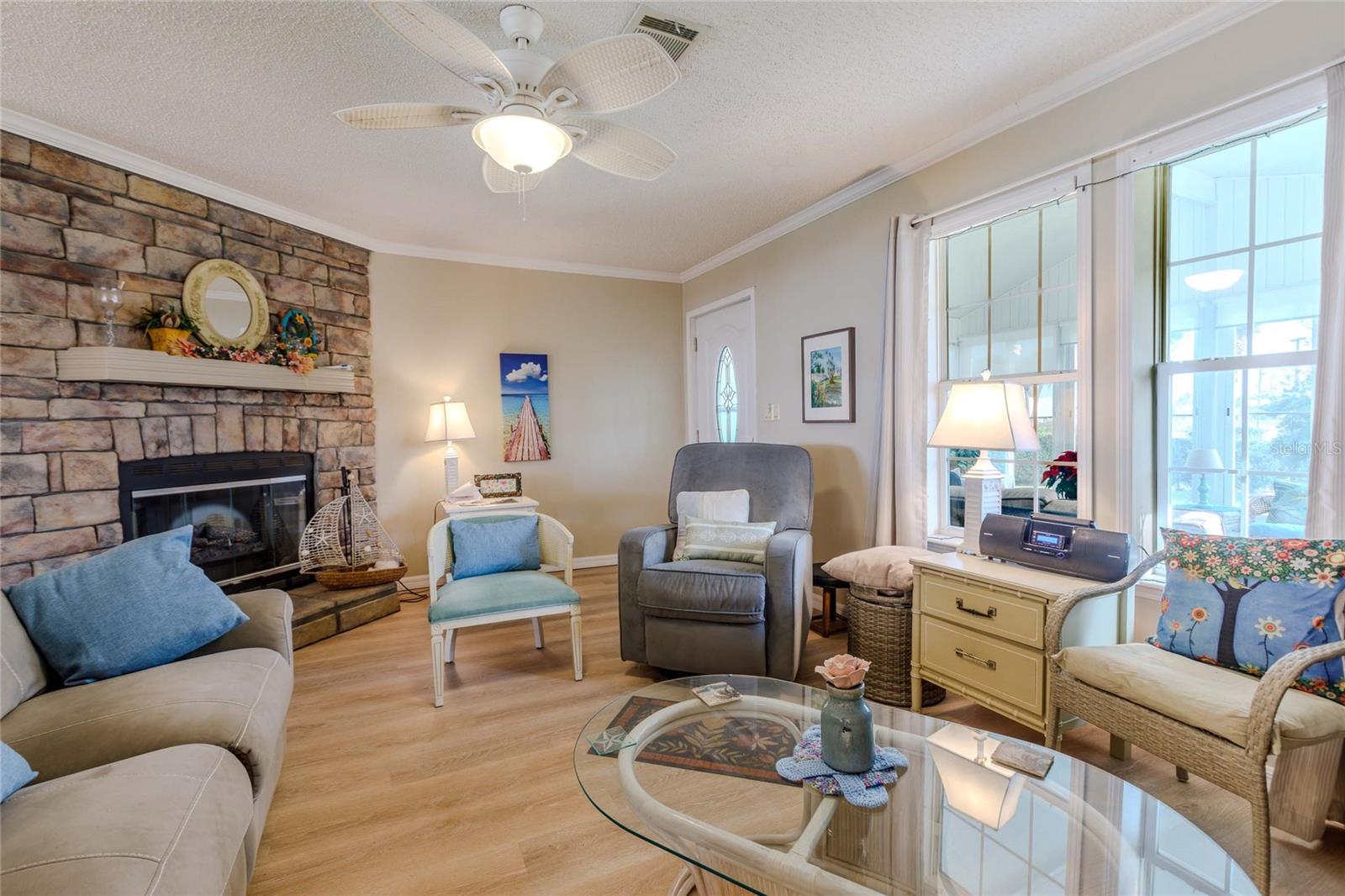 Image 14 of 86 For 2100 Kings Highway 376