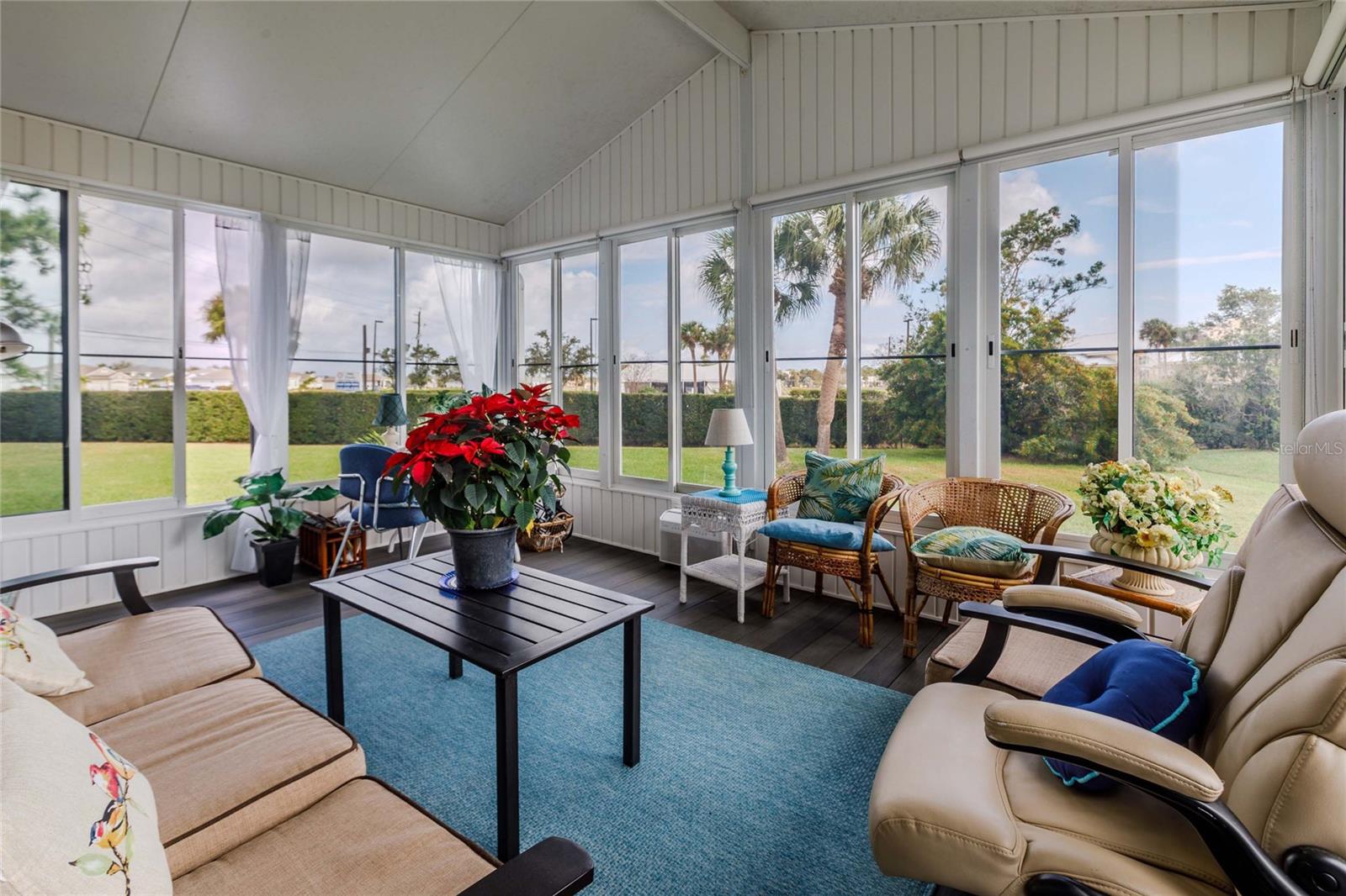 Image 17 of 86 For 2100 Kings Highway 376