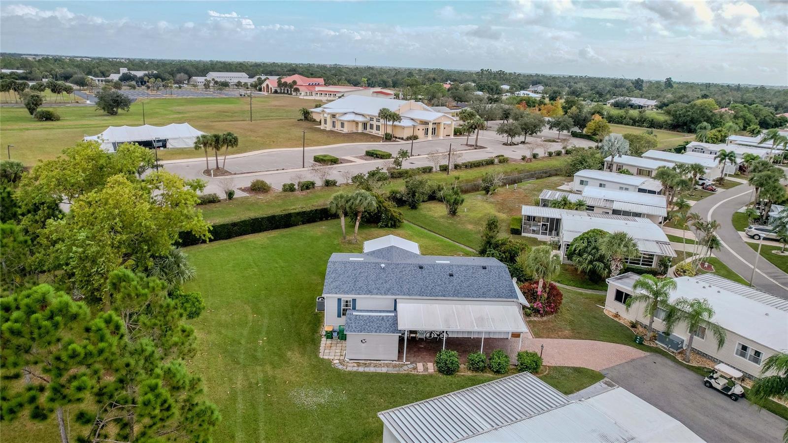 Image 28 of 86 For 2100 Kings Highway 376