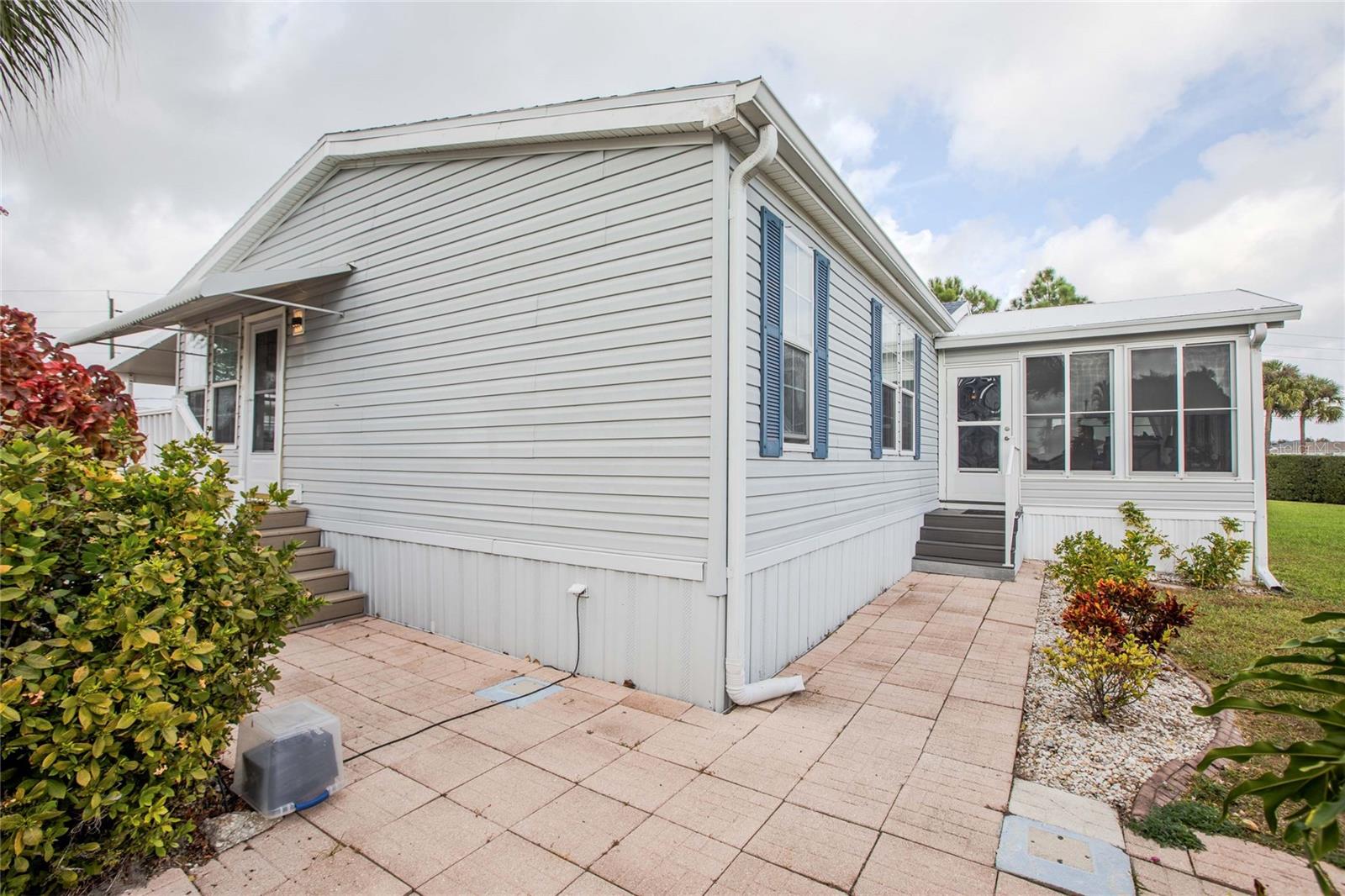 Image 6 of 86 For 2100 Kings Highway 376