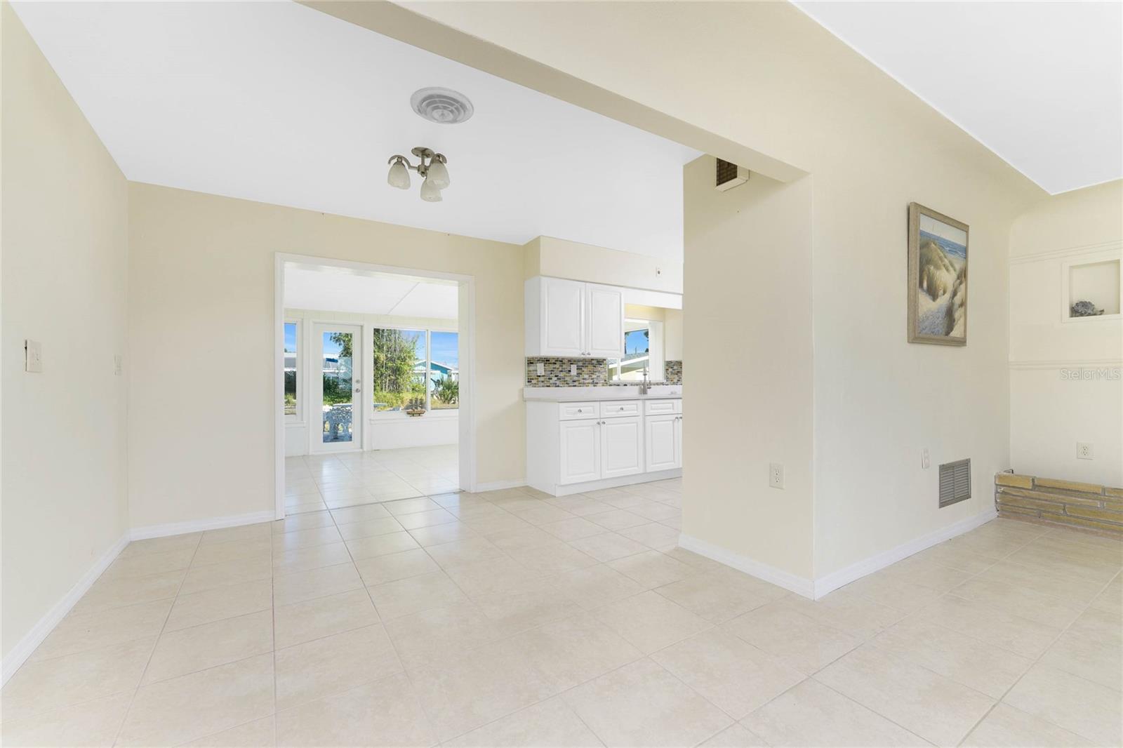 Image 10 of 70 For 1447 Lemon Bay Drive