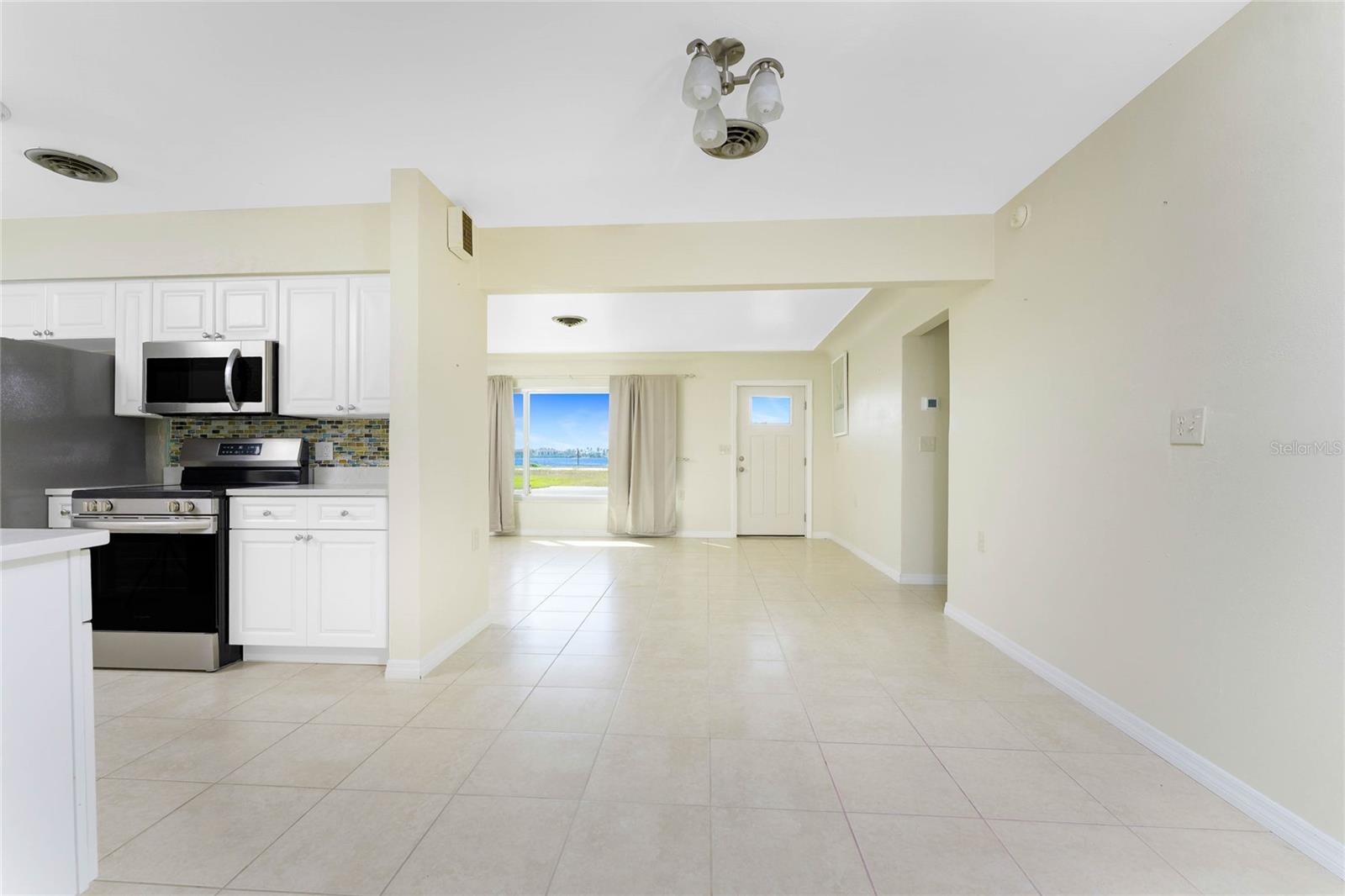 Image 12 of 70 For 1447 Lemon Bay Drive