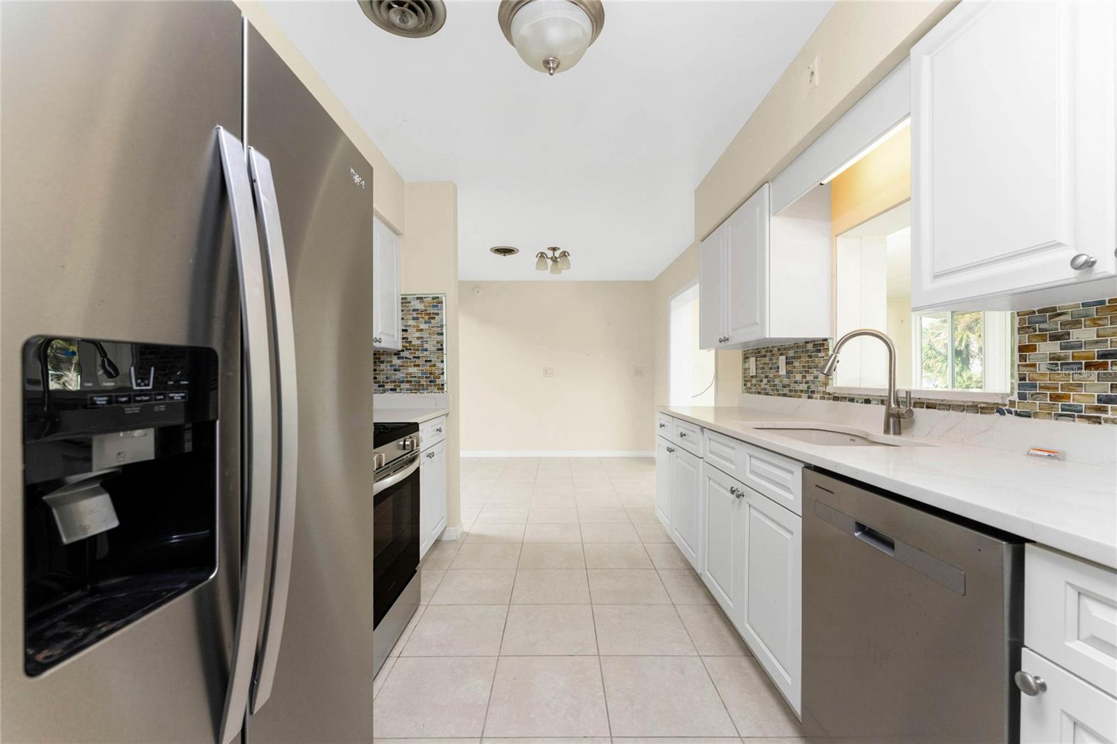 Image 13 of 70 For 1447 Lemon Bay Drive