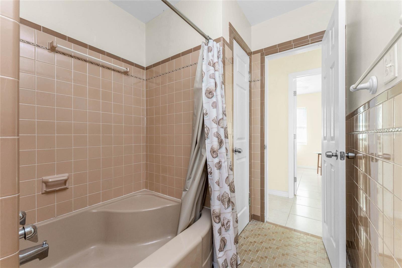 Image 28 of 70 For 1447 Lemon Bay Drive