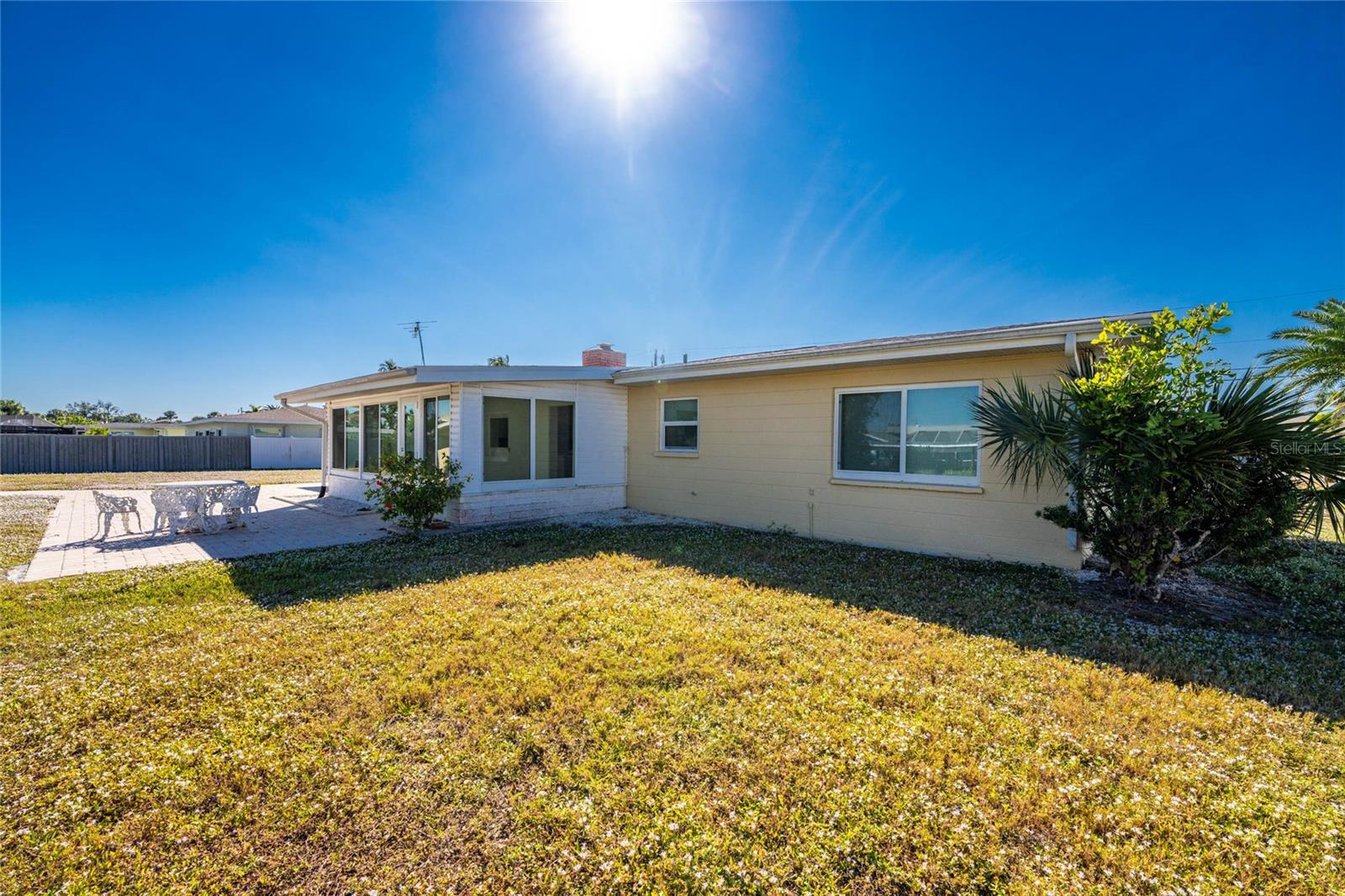 Image 37 of 70 For 1447 Lemon Bay Drive