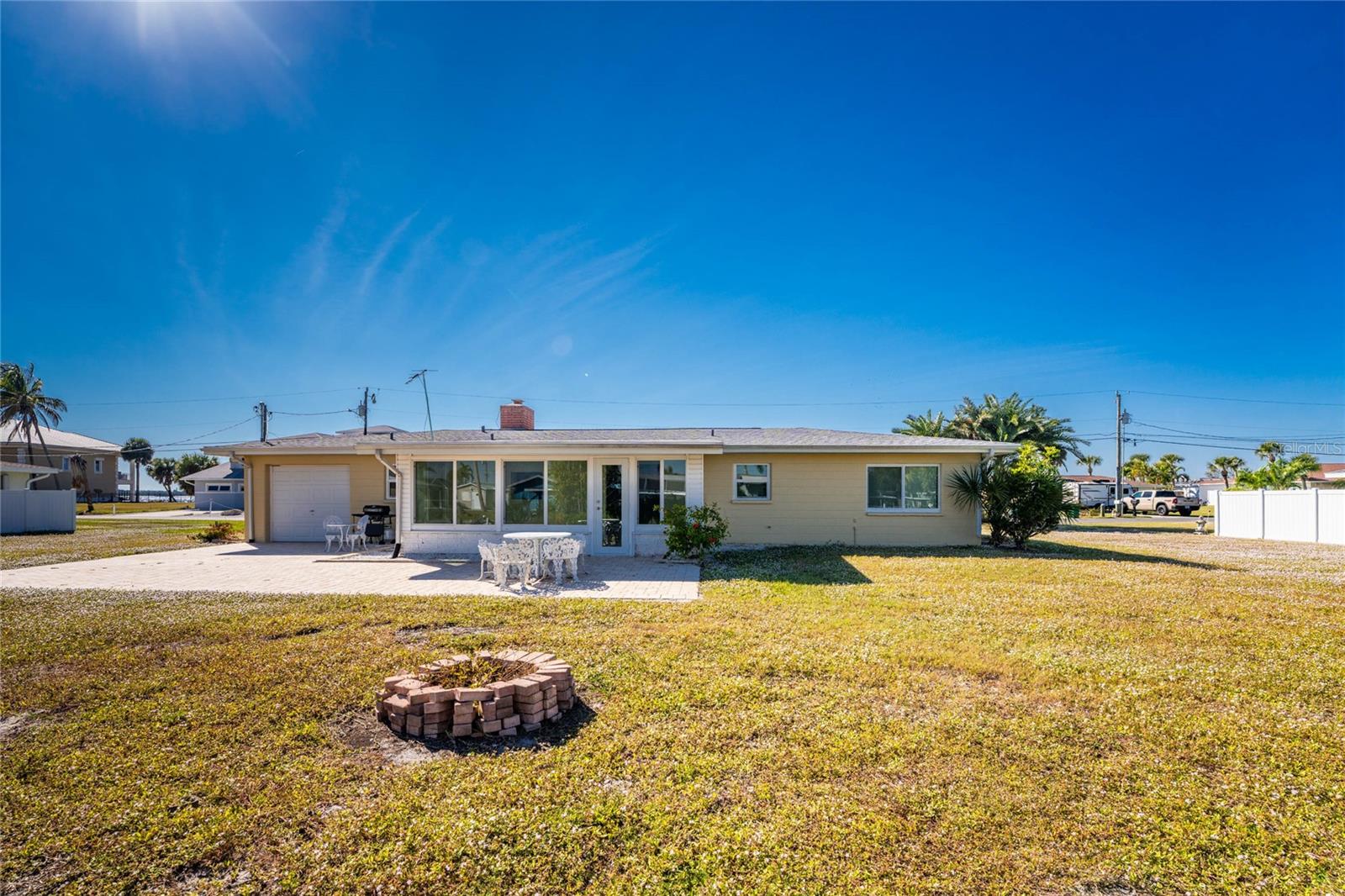 Image 48 of 70 For 1447 Lemon Bay Drive