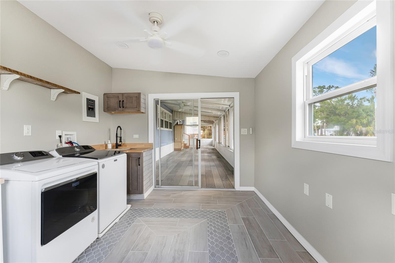 Image 59 of 61 For 11916 Newman Terrace