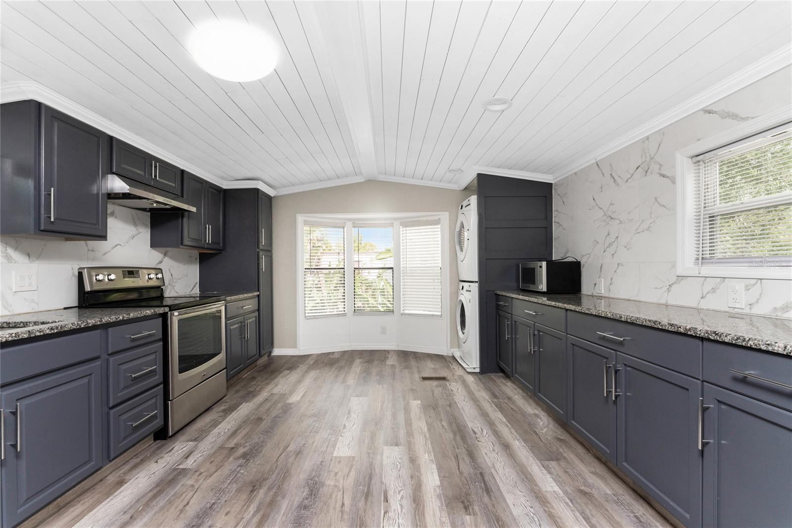 Image 8 of 54 For 15430 Olive Circle