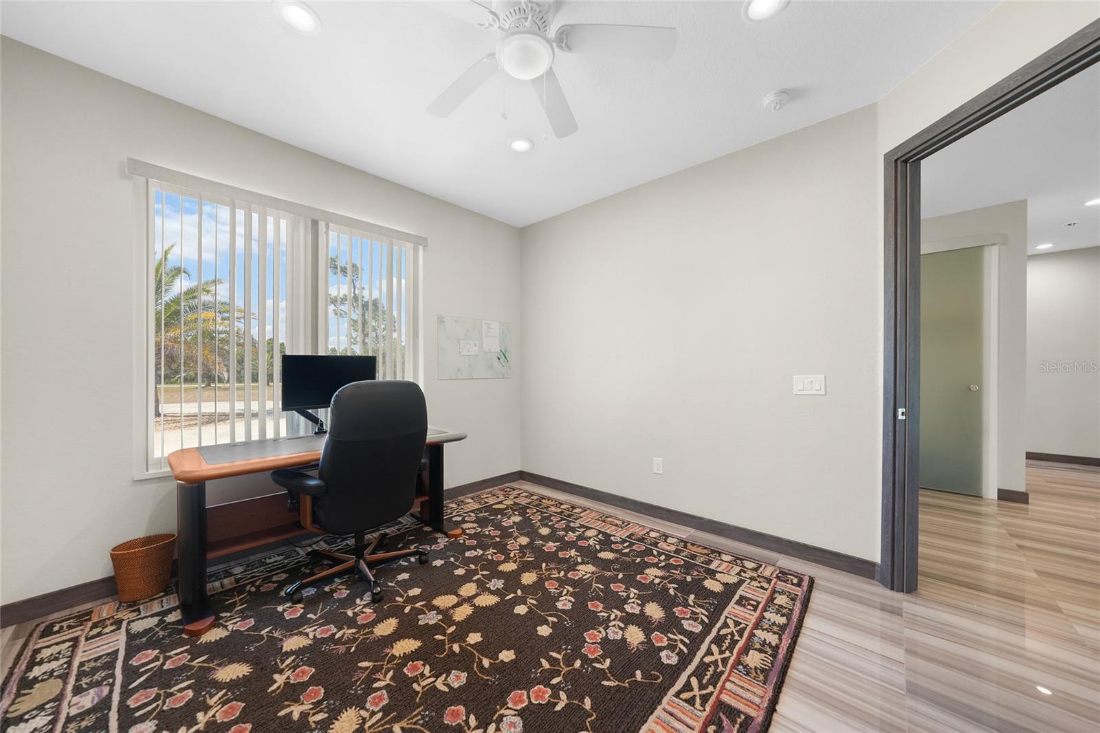 Image 10 of 36 For 13295 Eisenhower Drive