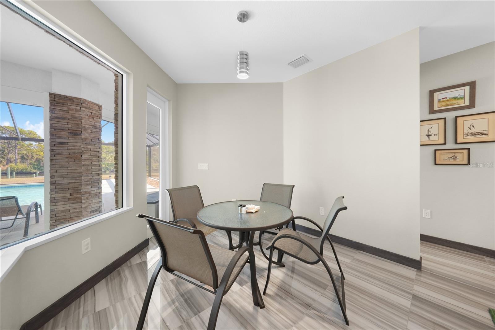 Image 15 of 36 For 13295 Eisenhower Drive