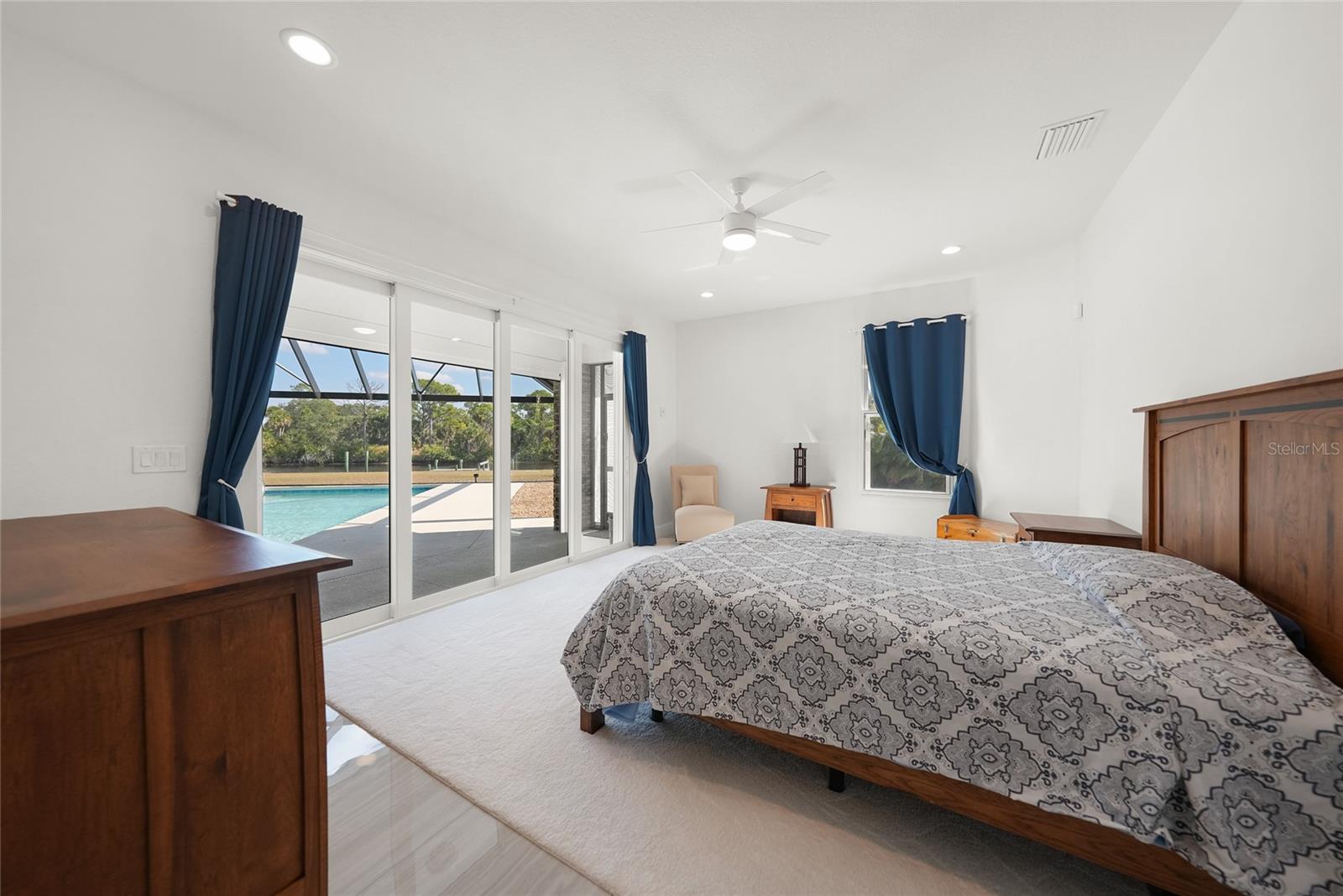 Image 16 of 36 For 13295 Eisenhower Drive