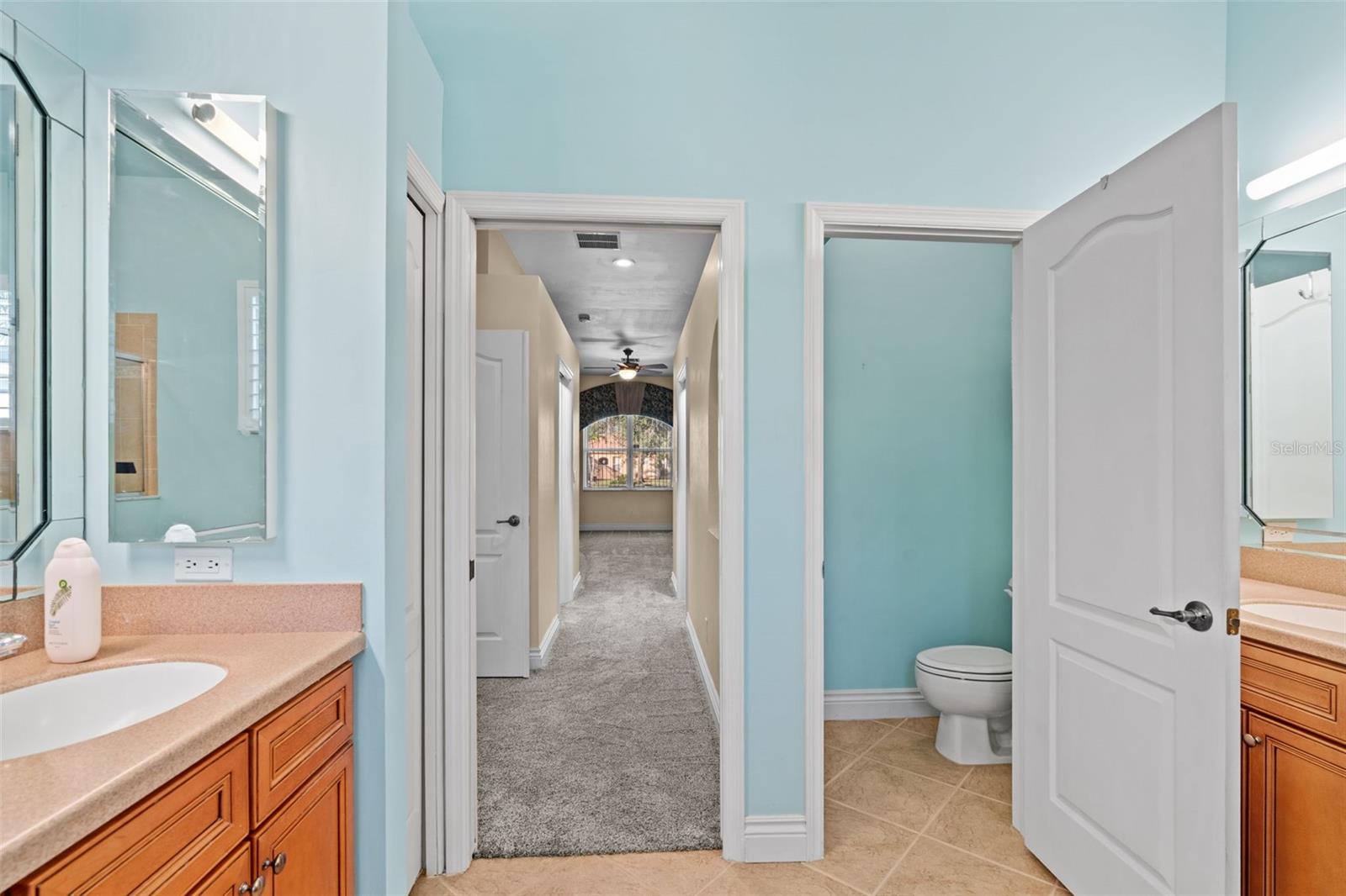 Image 24 of 31 For 8429 Laurel Lakes Boulevard