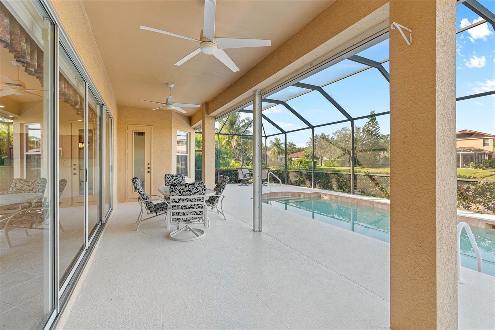 Image 28 of 31 For 8429 Laurel Lakes Boulevard