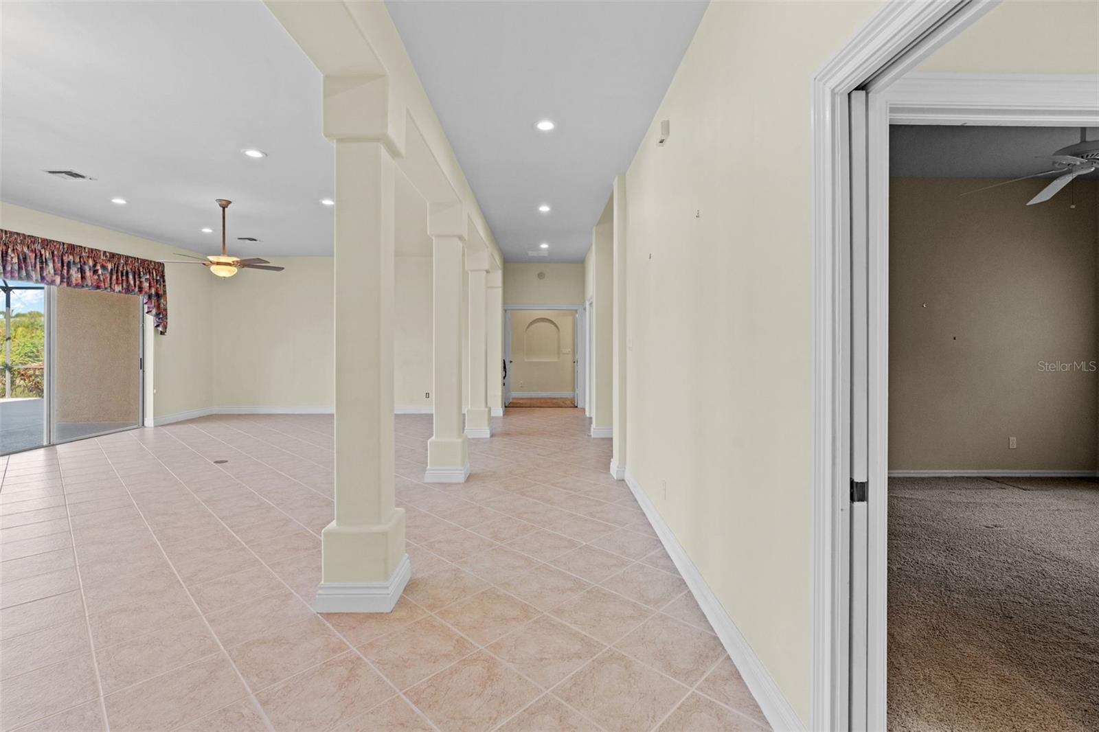 Image 7 of 31 For 8429 Laurel Lakes Boulevard