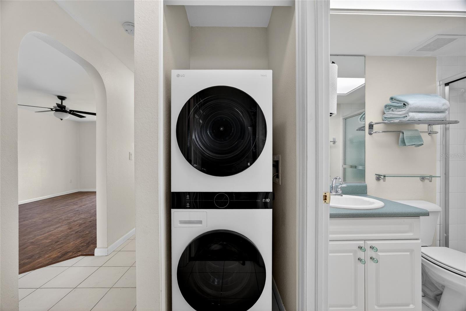 Image 17 of 30 For 3233 Wood Thrush Drive 23c