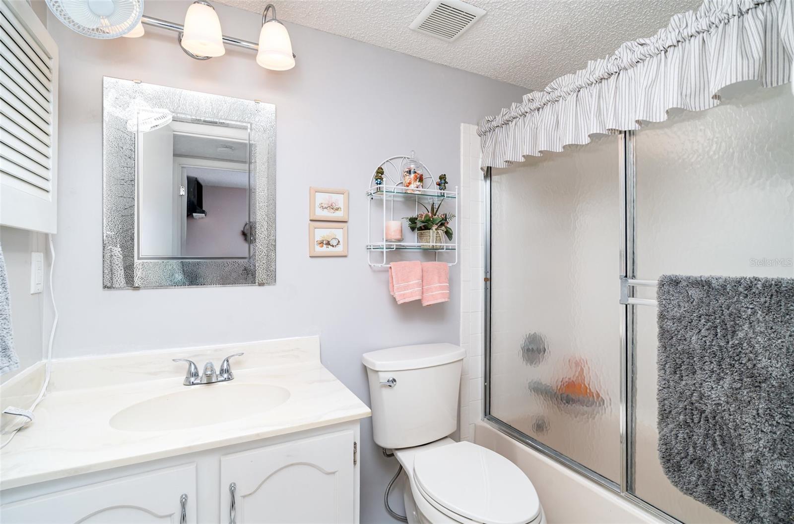 Image 16 of 29 For 4416 Spicewood Drive K