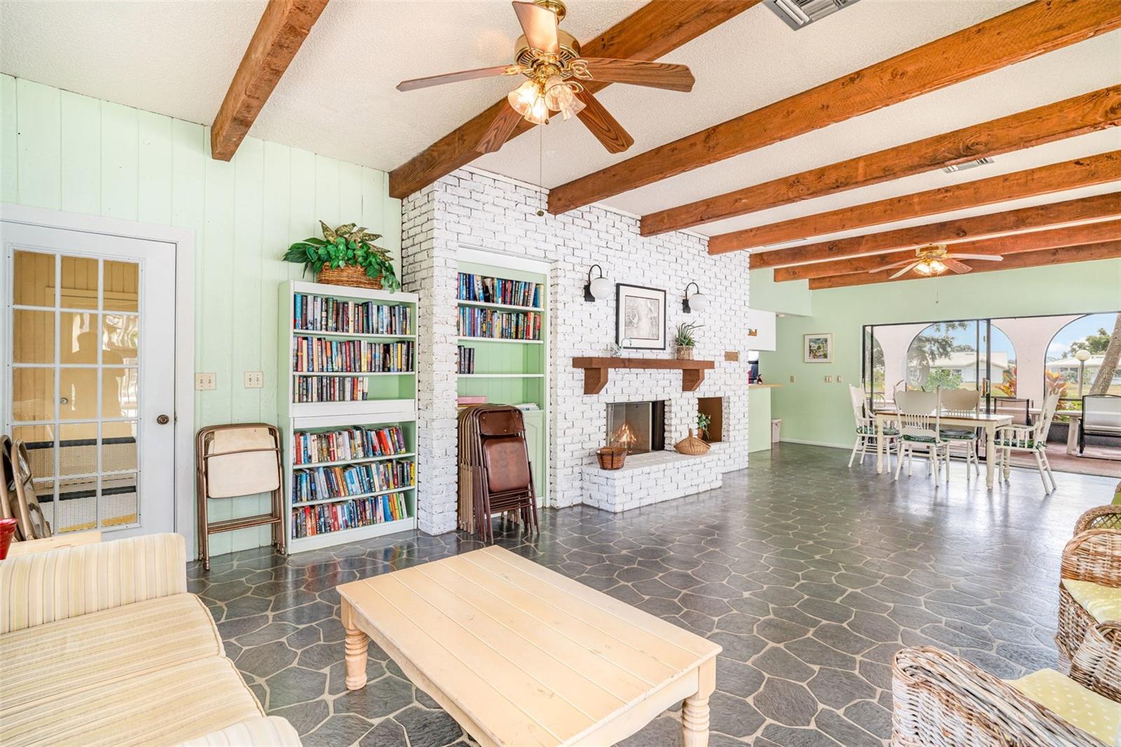 Image 20 of 29 For 4416 Spicewood Drive K