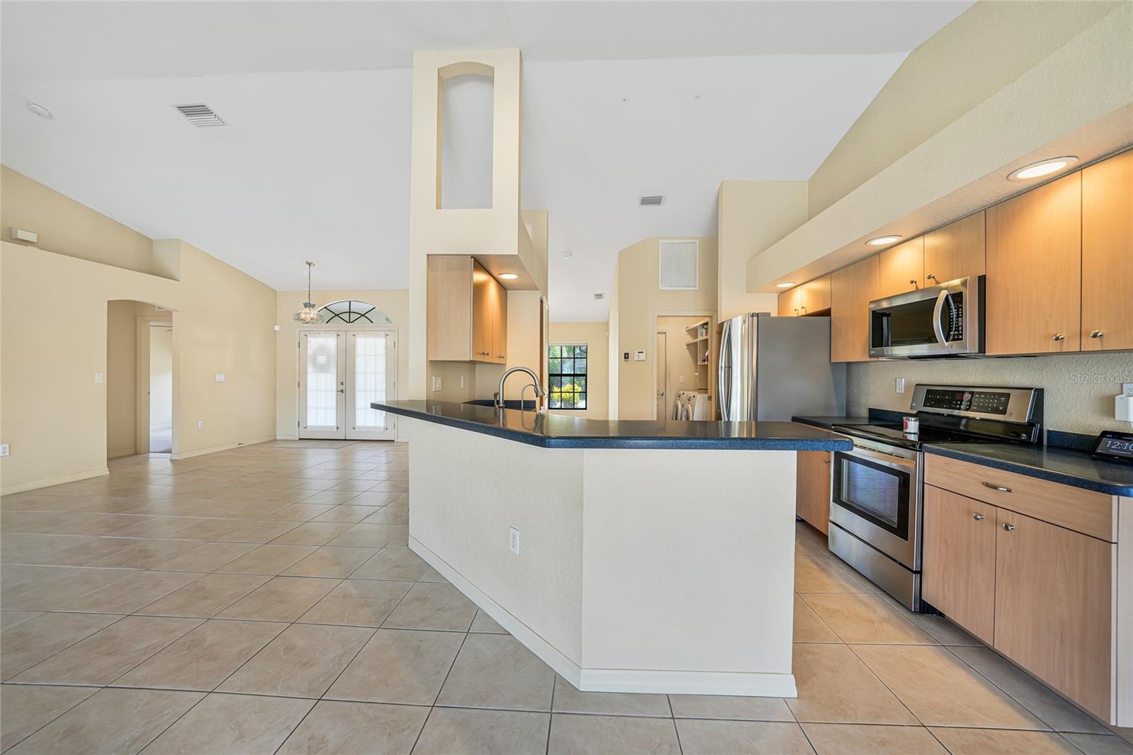 Image 12 of 44 For 75 Hoffer Street