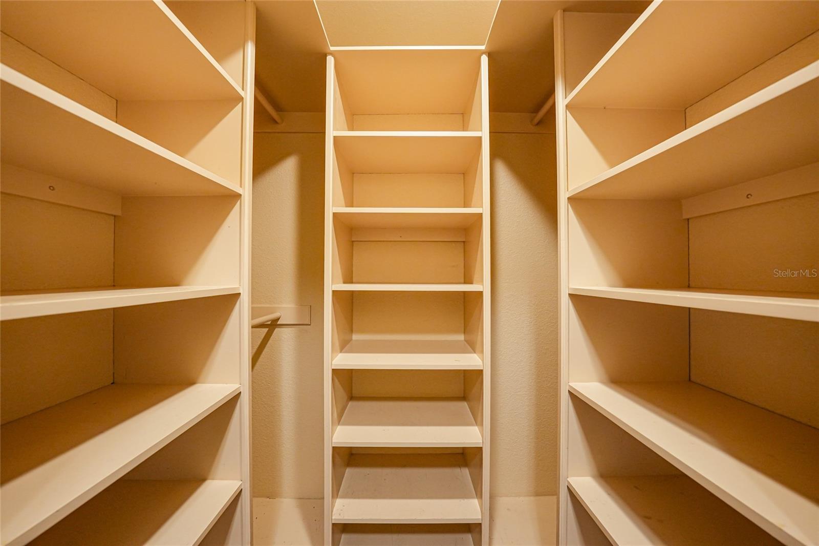 Image 29 of 44 For 75 Hoffer Street