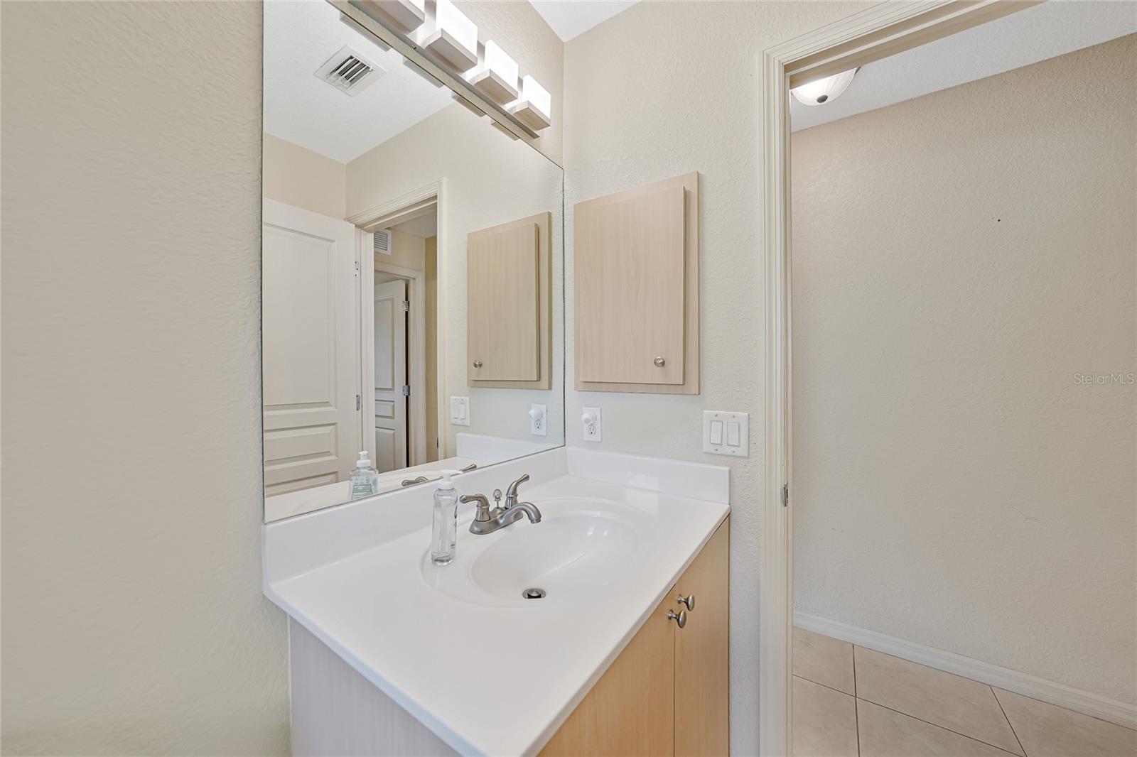 Image 33 of 44 For 75 Hoffer Street