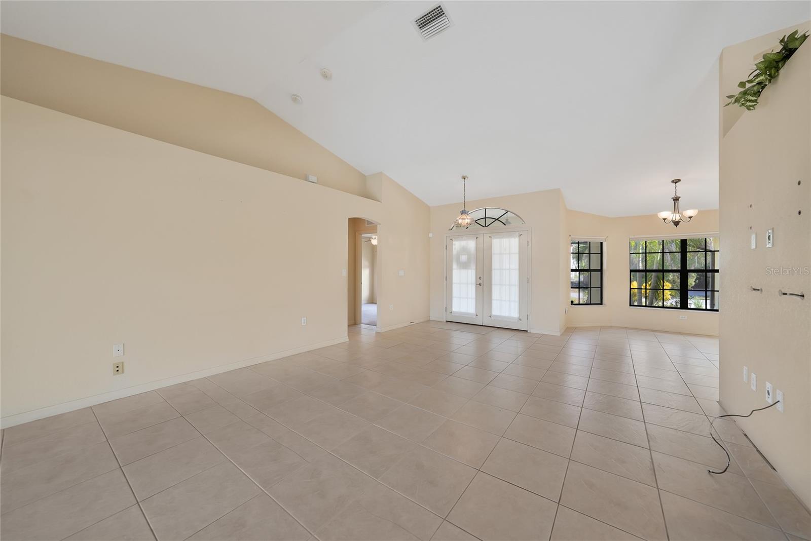 Image 7 of 44 For 75 Hoffer Street